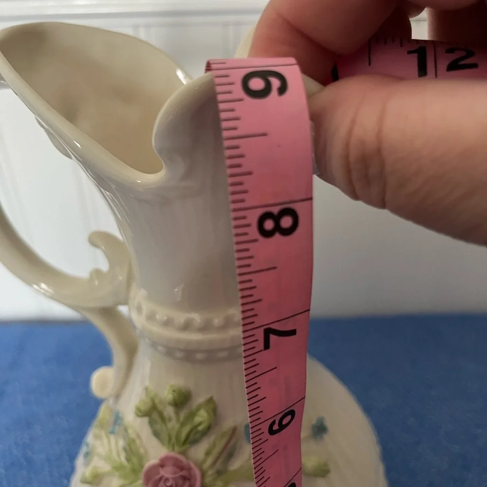 Vintage Belleek Millennium 2000 Aberdeen Floral Vase